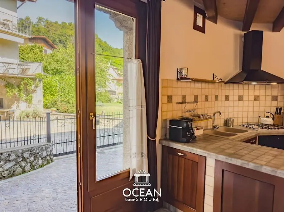 Eraapartment, Relax Near The Lake Oceangroup Tignale Italien
